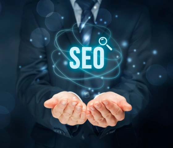 SEO expert Ajmal working with client on Google ranking strategy for Kerala business
